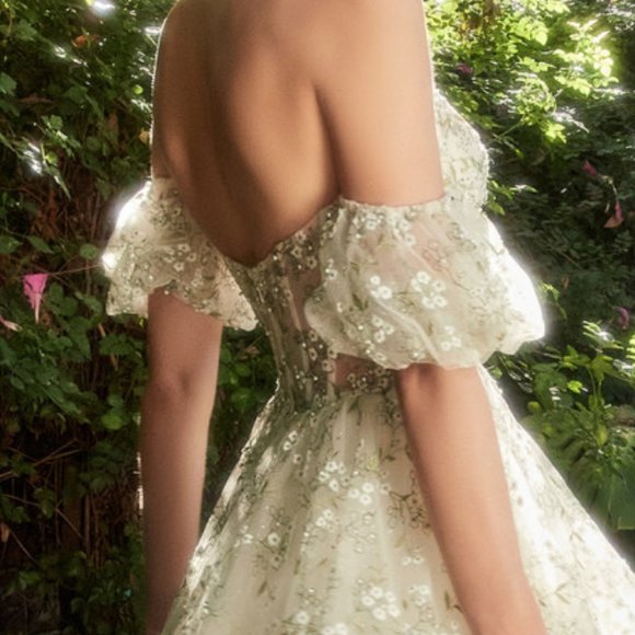 NEW MIDI STRAPLESS BABY'S BREATH EMBROIDERY GOWN WITH PUFF SLEEVES AL A1197 - Picture 6 of 7